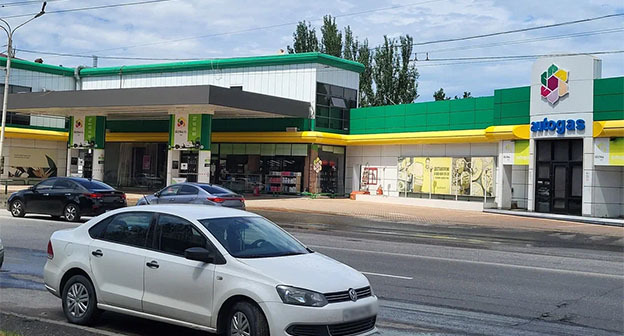 Заправка в Чечне. Фото Олега Ионова для "Кавказского узла"