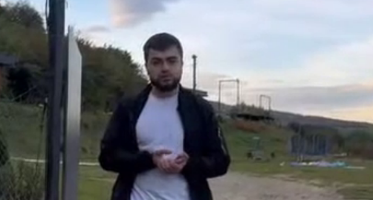 Зейнудин Казиев. Стоп-кадр видео от 18.10.26, https://t.me/KhadulaevShamil/18149 Зейнудин Казиев. Стоп-кадр видео от 18.10.26, https://t.me/KhadulaevShamil/18149