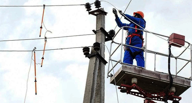Устранение аварии в электросети. Фото: Россети Северный Кавказ Устранение аварии в электросети. Фото: Россети Северный Кавказ