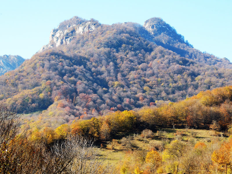 Гора. Контрасты. Гора. Контрасты.