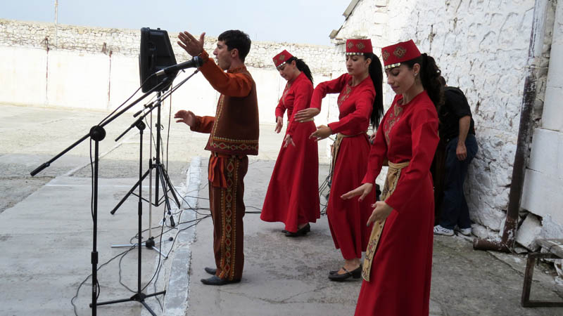 Гос. этнографический ансамбль Карабаха «Мы и наши горы» 3.