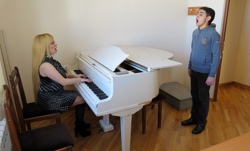 Урок с гимназистом Николаем Даниеляном. Урок с гимназистом Николаем Даниеляном.